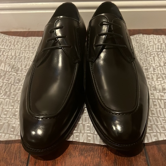 Men’s dress shoes standard width - Picture 3 of 5